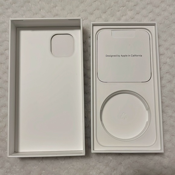 EMPTY BOX for iPhone 13, Blue, 256GB Model A2482 - Picture 6 of 8